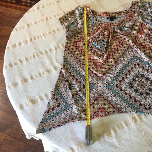 🎁2/$12 LG AB STUDIO MULTI-COLOR SCOOP NECK WING HEM TOP - Picture 6 of 12